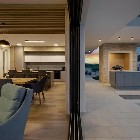 Дом отдыха La Reina *